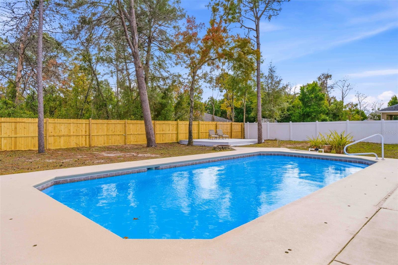 SPRING HILL - Residential