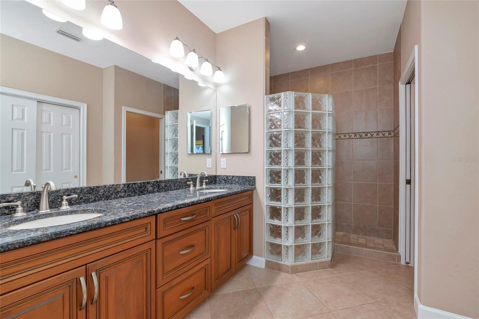 CAPPELLO 01 AT VENETIAN GOLF & RIVER CLUB - Residential