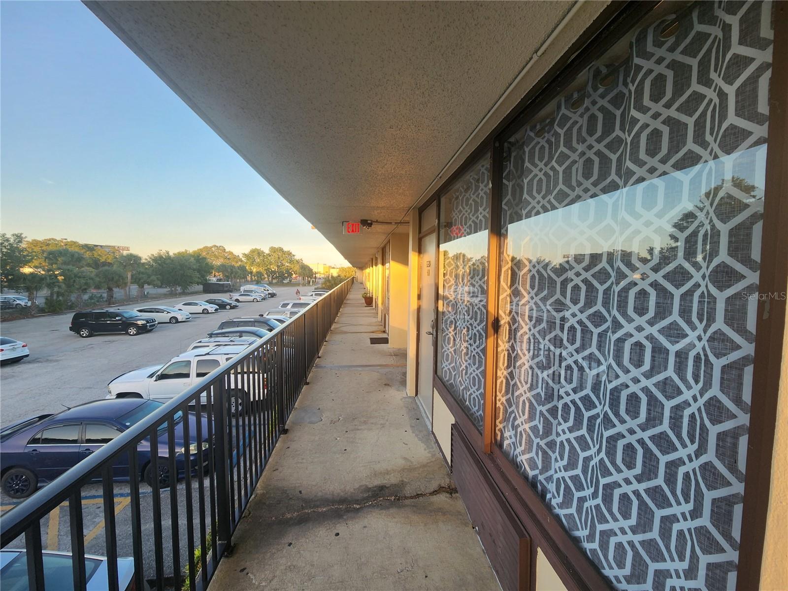 SANDLAKE COURTYARDS CONDO 5901/3515 - Residential