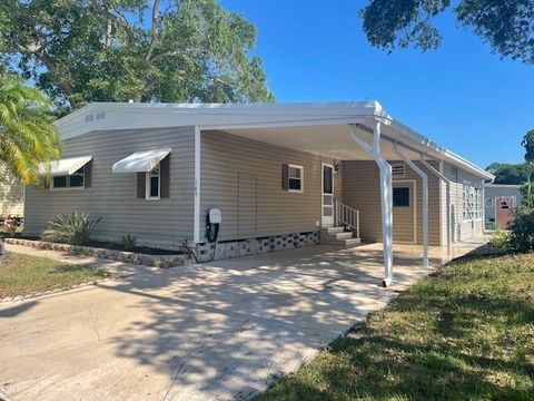 143 FOREST LANE 14 SAFETY HARBOR FL 34695