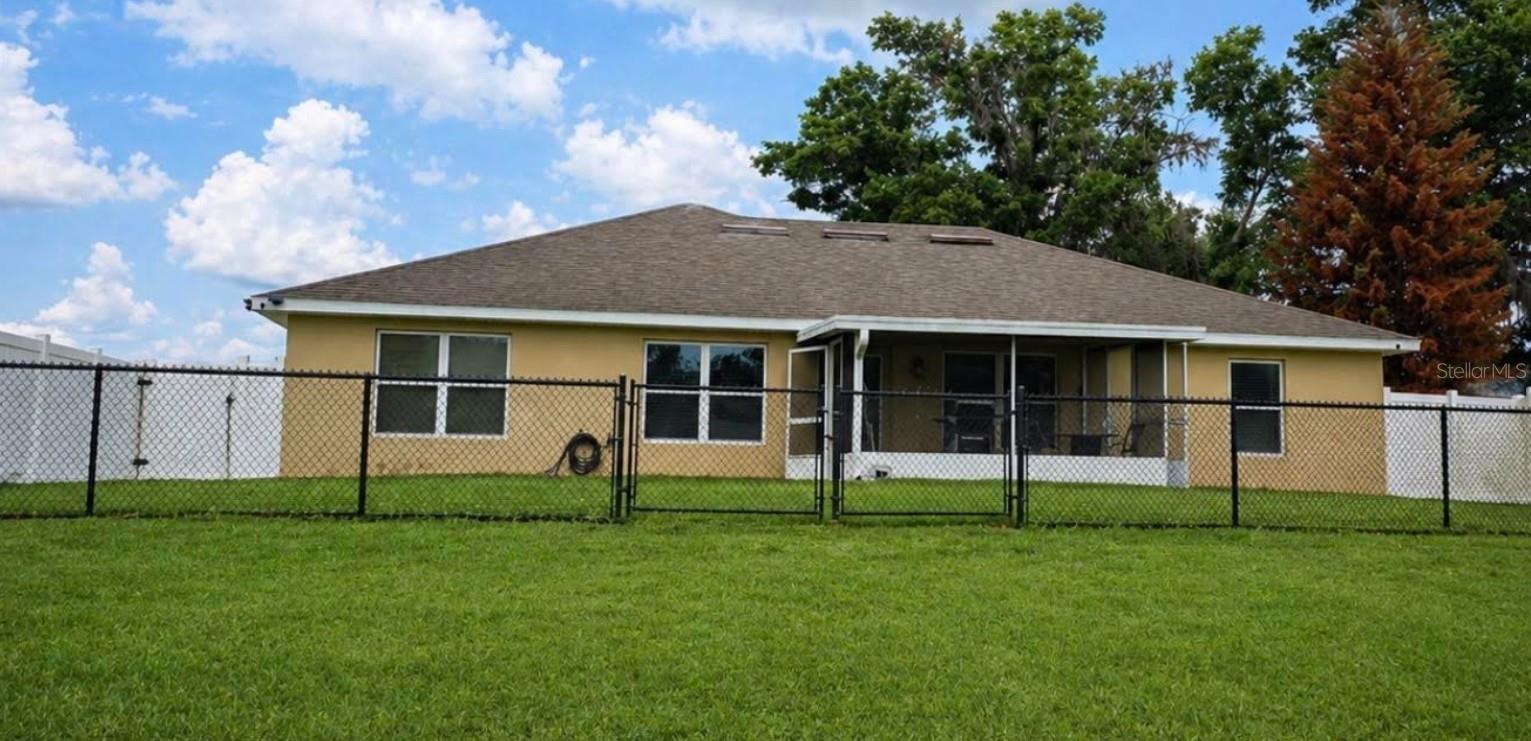 REMINGTON OAKS PH 02 - Residential