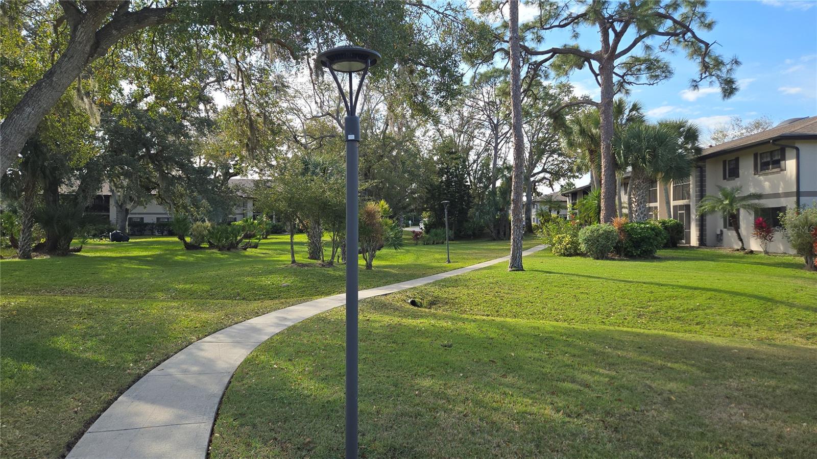 1515 FORREST NELSON BOULEVARD O104