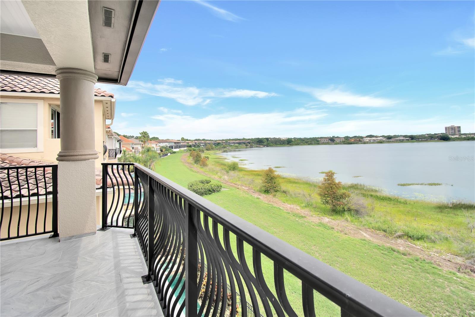 VIZCAYA PH 2 - Residential