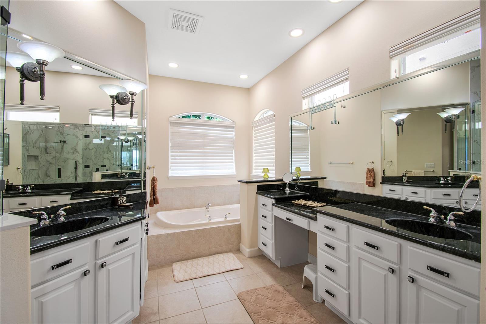 VIZCAYA PH 2 - Residential