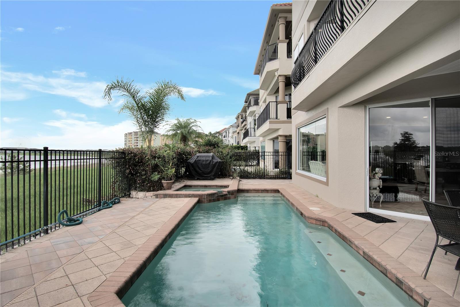 VIZCAYA PH 2 - Residential