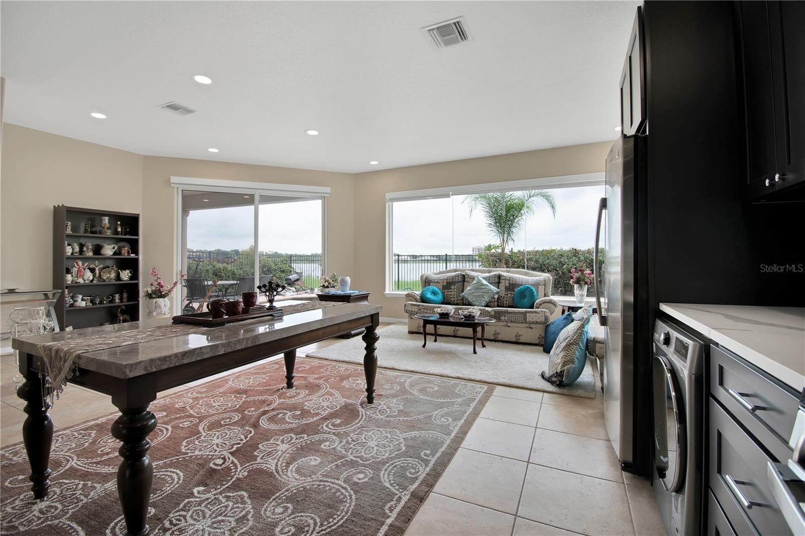 VIZCAYA PH 2 - Residential