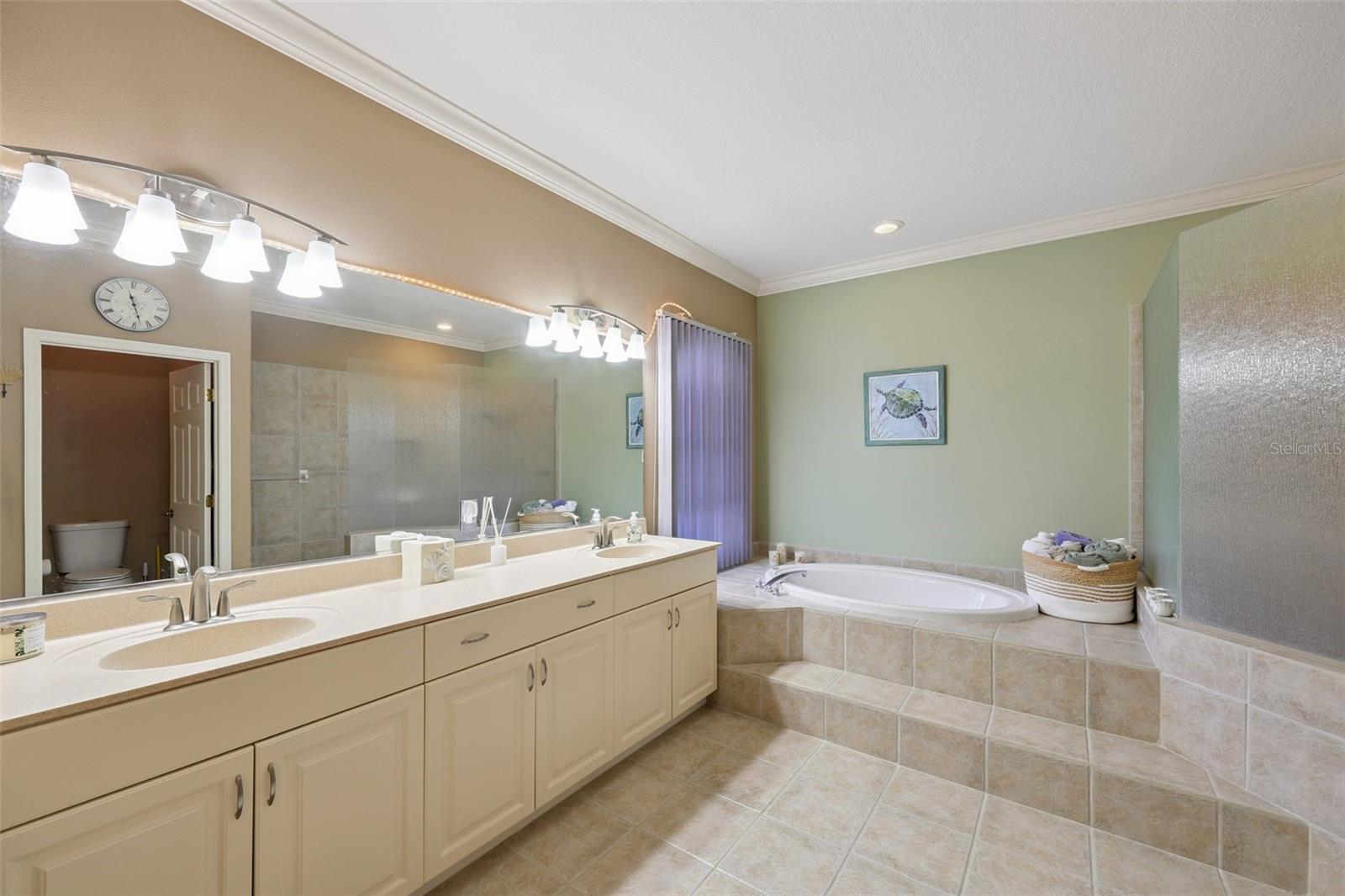 OAK FORD GOLF CLUB - Residential