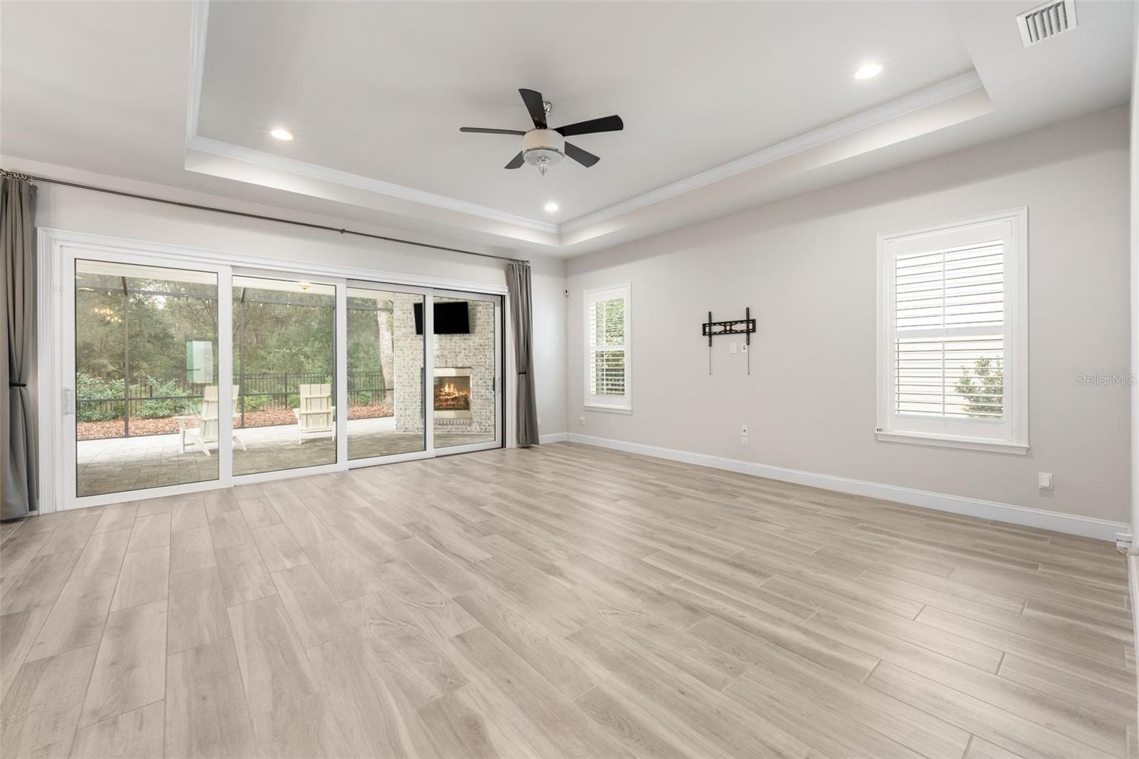 OAKMONT PH 3 PB 35 PG 60 - Residential