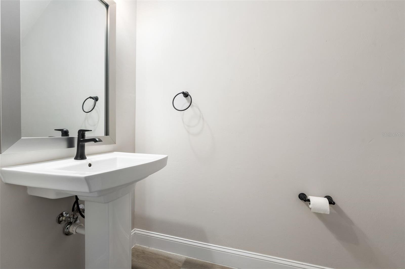 OAKMONT PH 3 PB 35 PG 60 - Residential