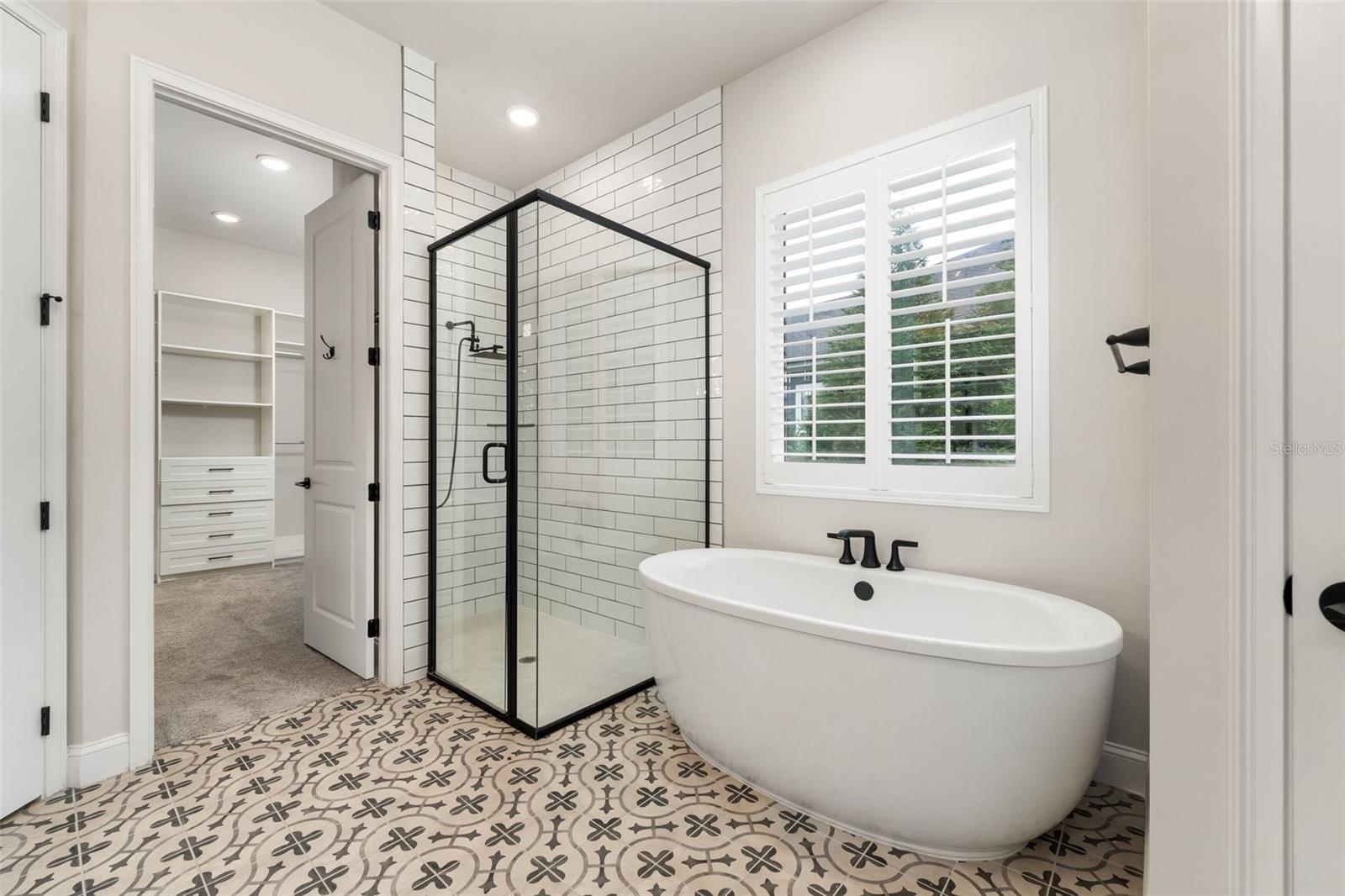 OAKMONT PH 3 PB 35 PG 60 - Residential