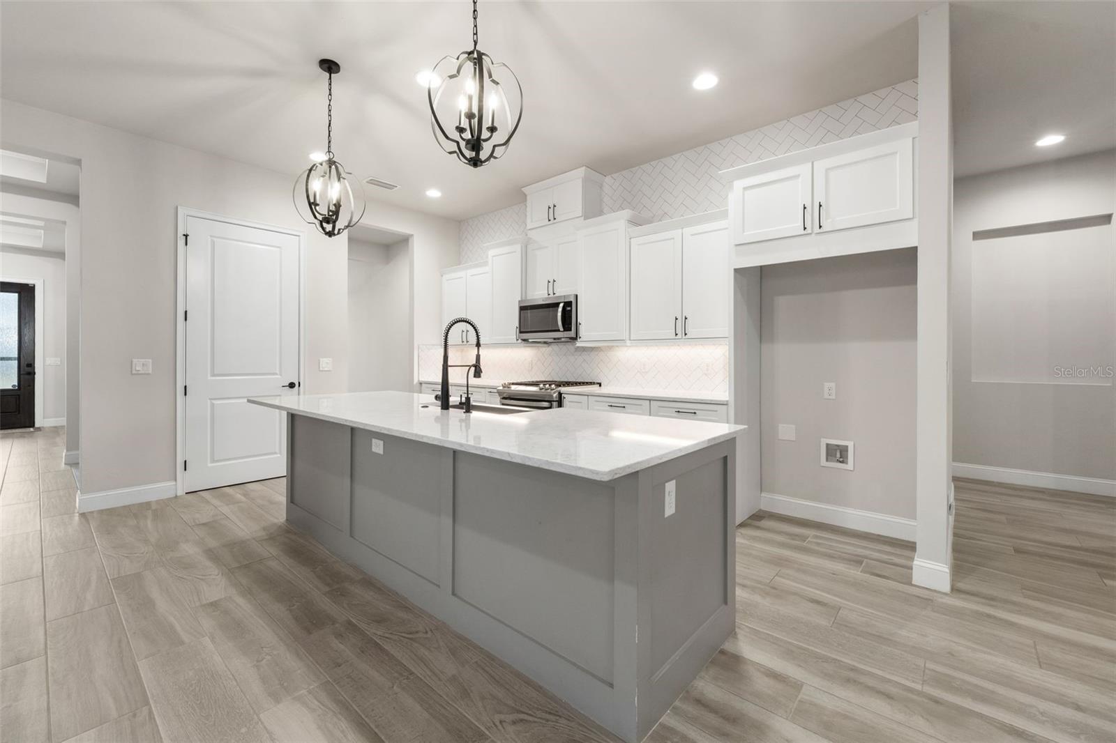 OAKMONT PH 3 PB 35 PG 60 - Residential