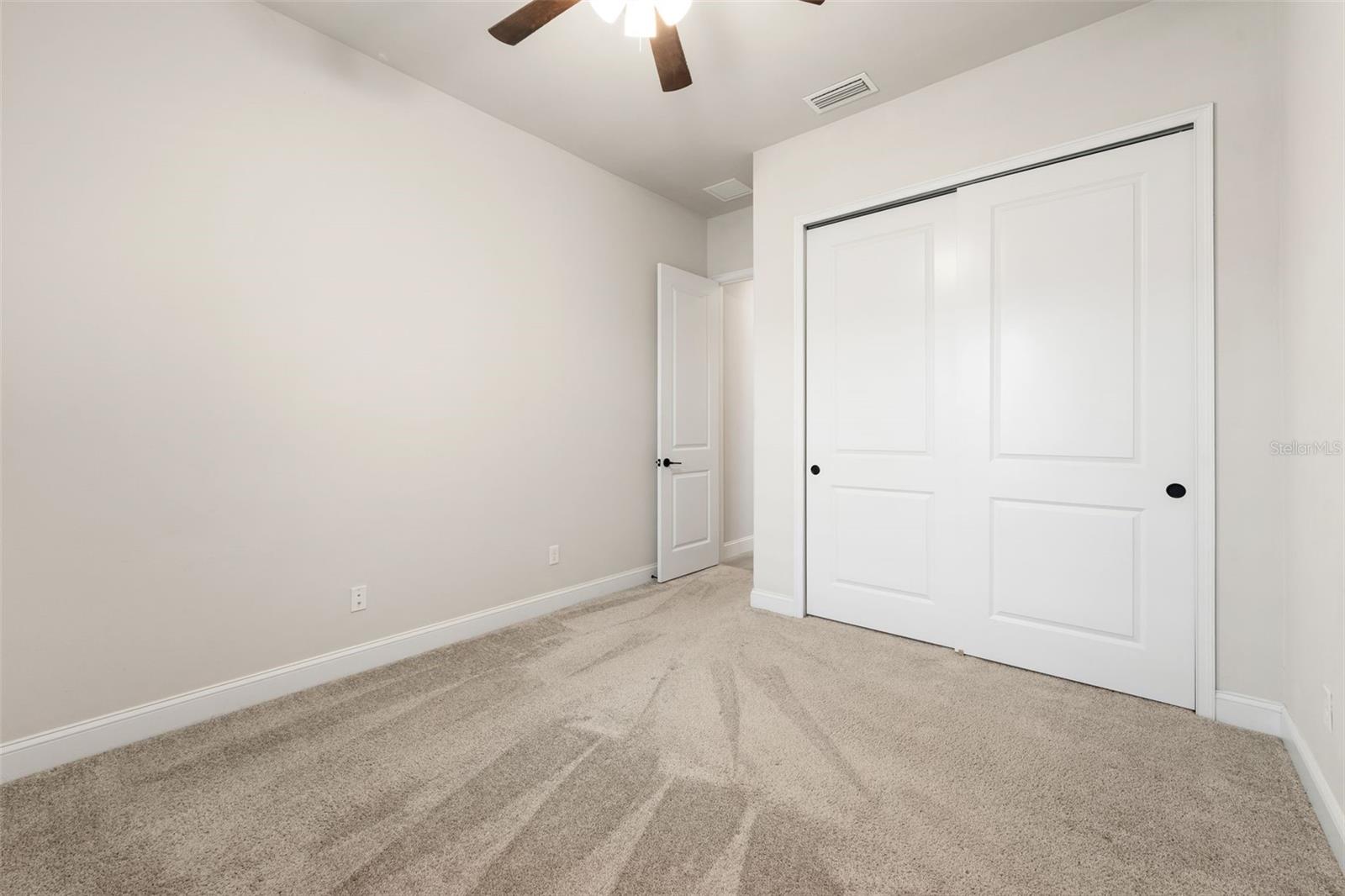 OAKMONT PH 3 PB 35 PG 60 - Residential