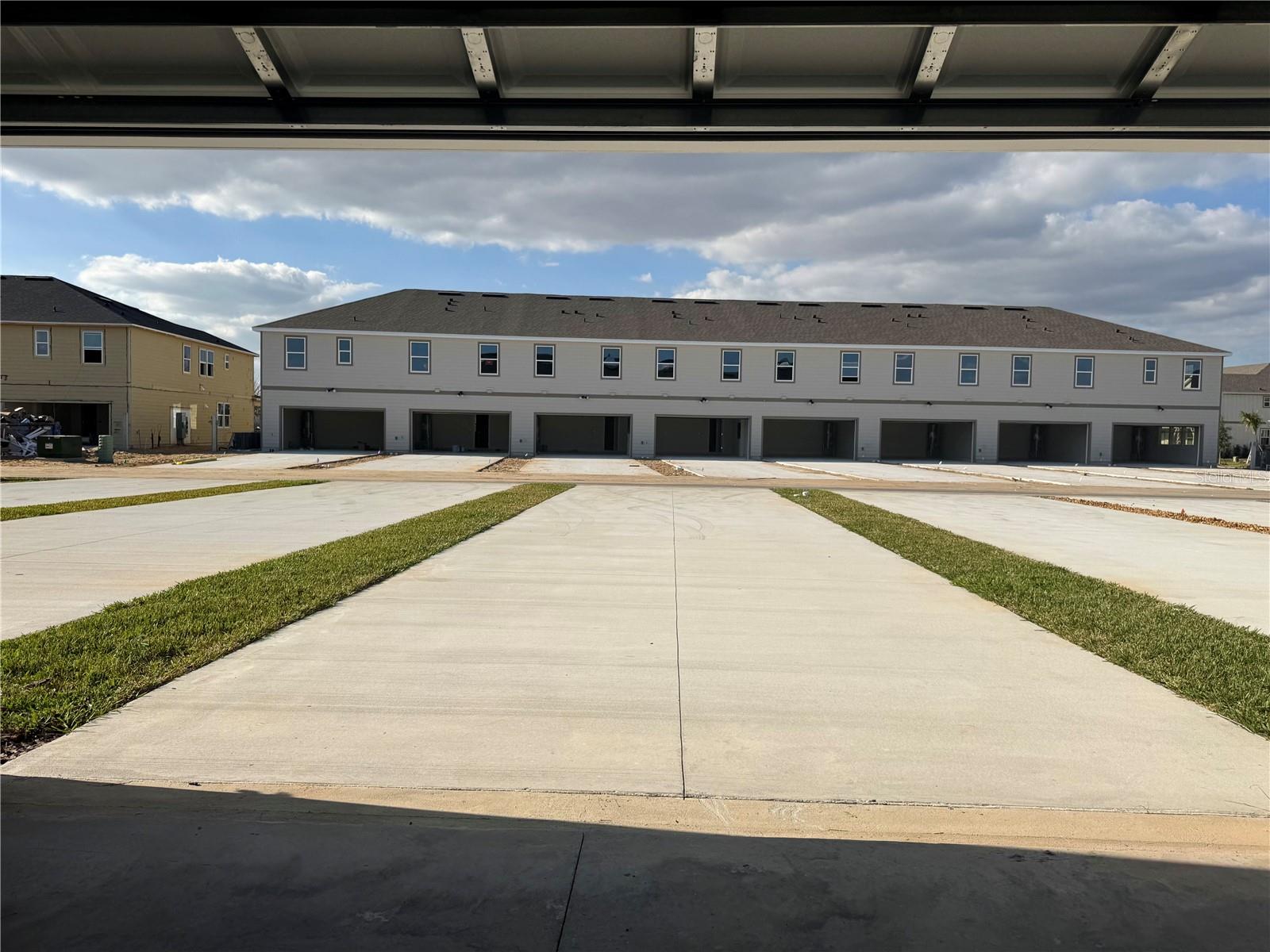 SILVERLEAF OAKS - Residential Lease