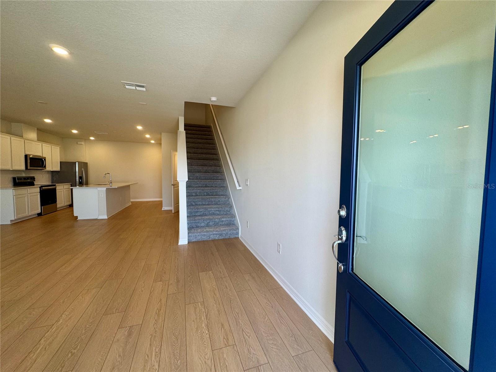 SILVERLEAF OAKS - Residential Lease