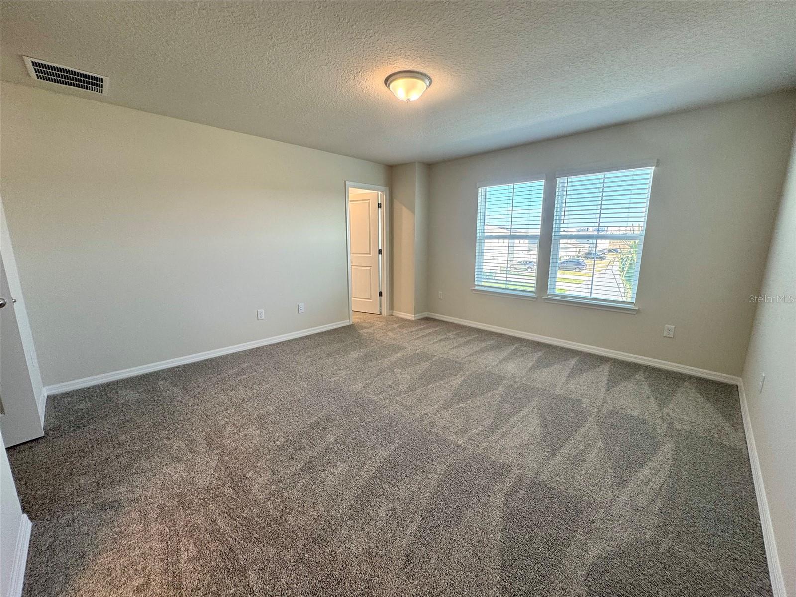 SILVERLEAF OAKS - Residential Lease