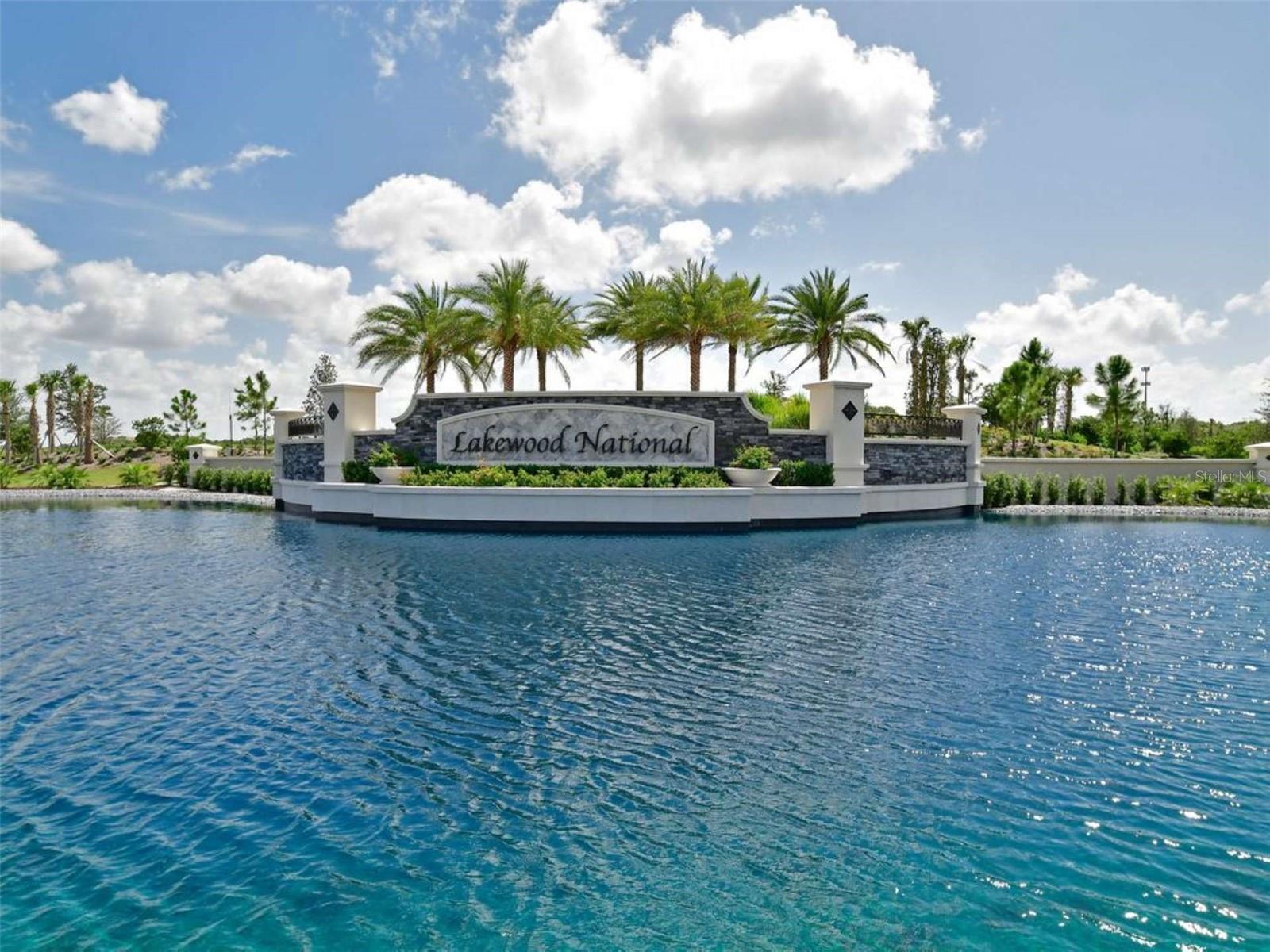 LAKEWOOD NATIONAL - Residential Lease