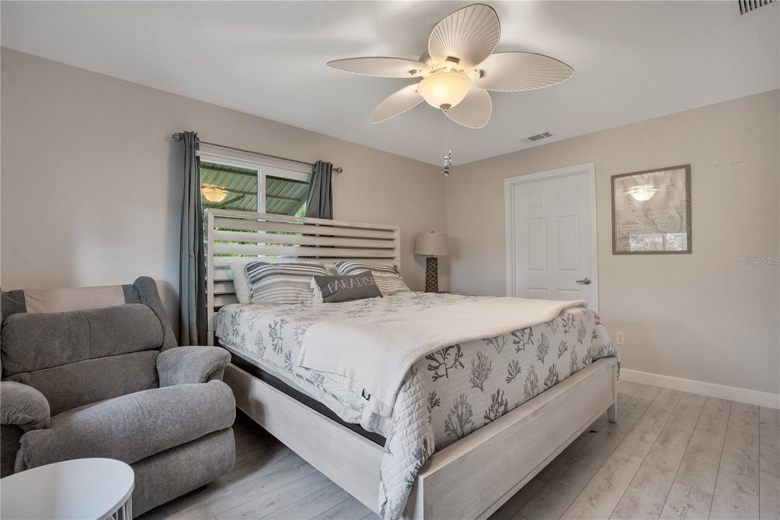 WATERFRONT ESTATES - Residential