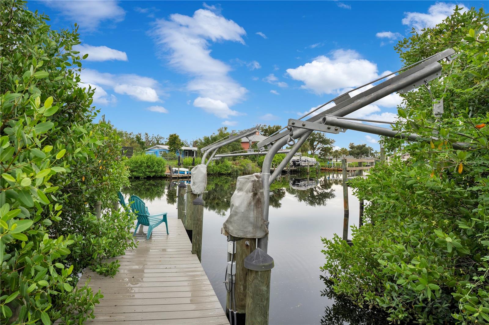 WATERFRONT ESTATES - Residential