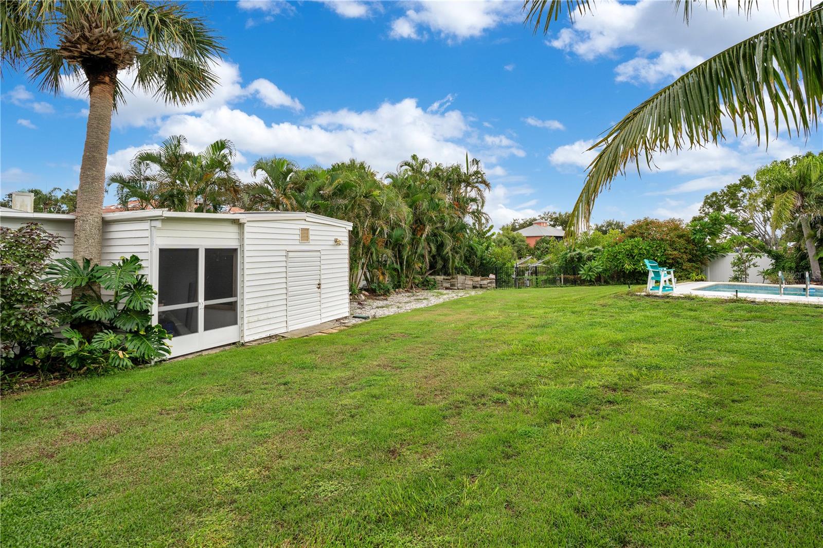 WATERFRONT ESTATES - Residential