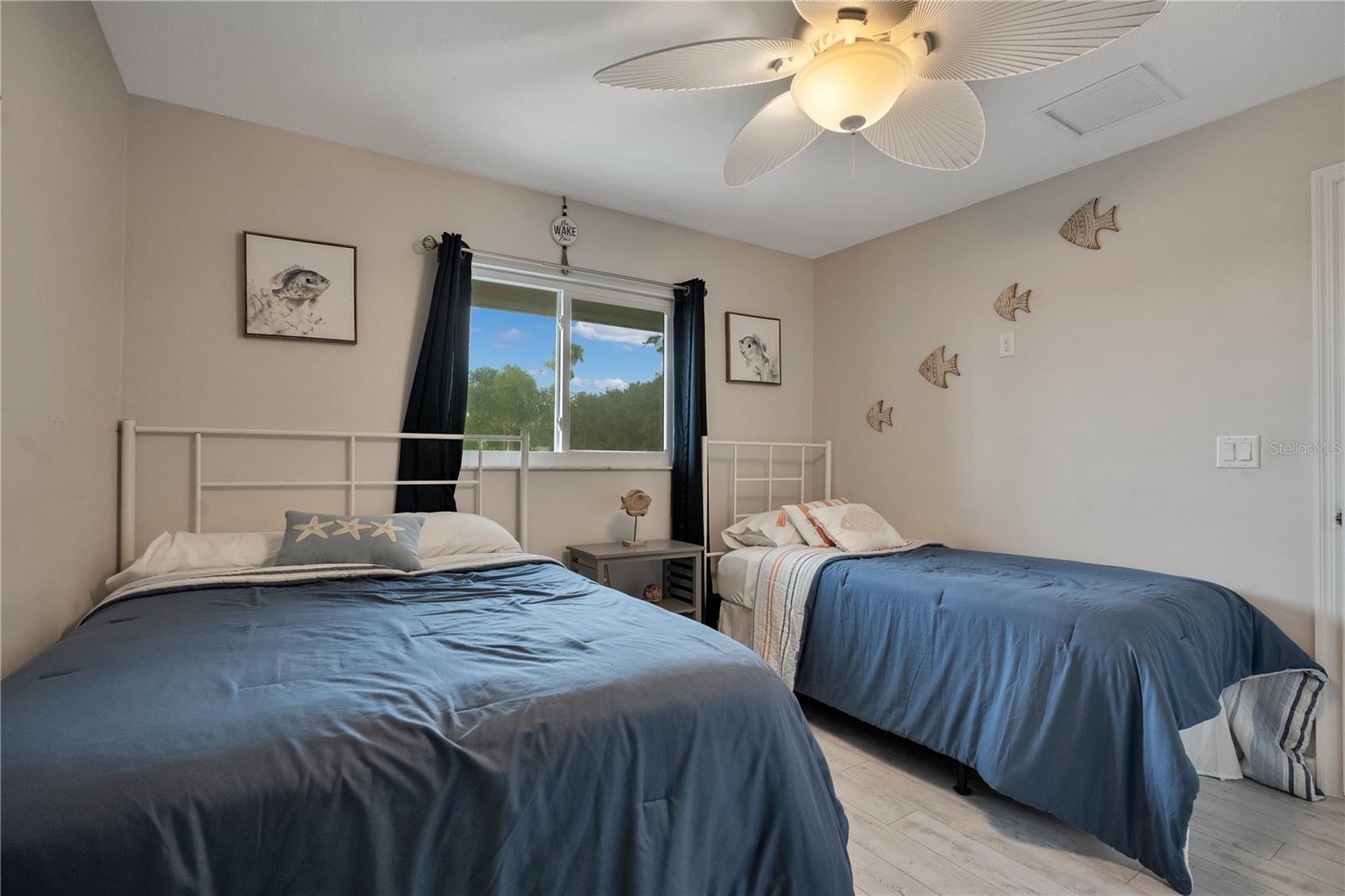 WATERFRONT ESTATES - Residential
