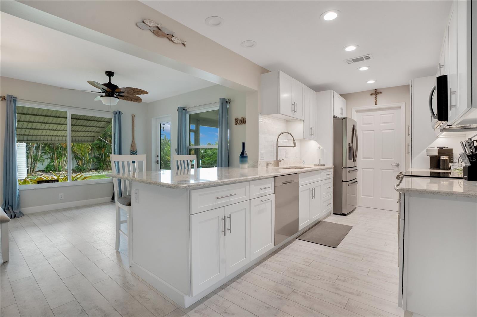 WATERFRONT ESTATES - Residential