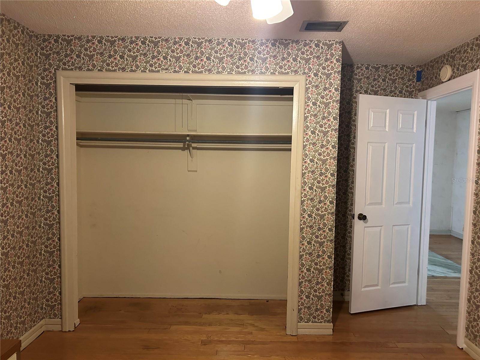 HIGHLAND GROVE - Residential