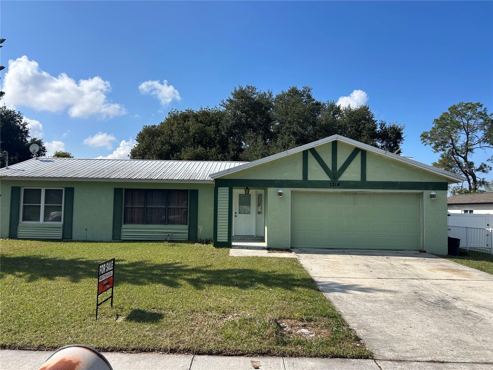 HIGHLAND GROVE - Residential