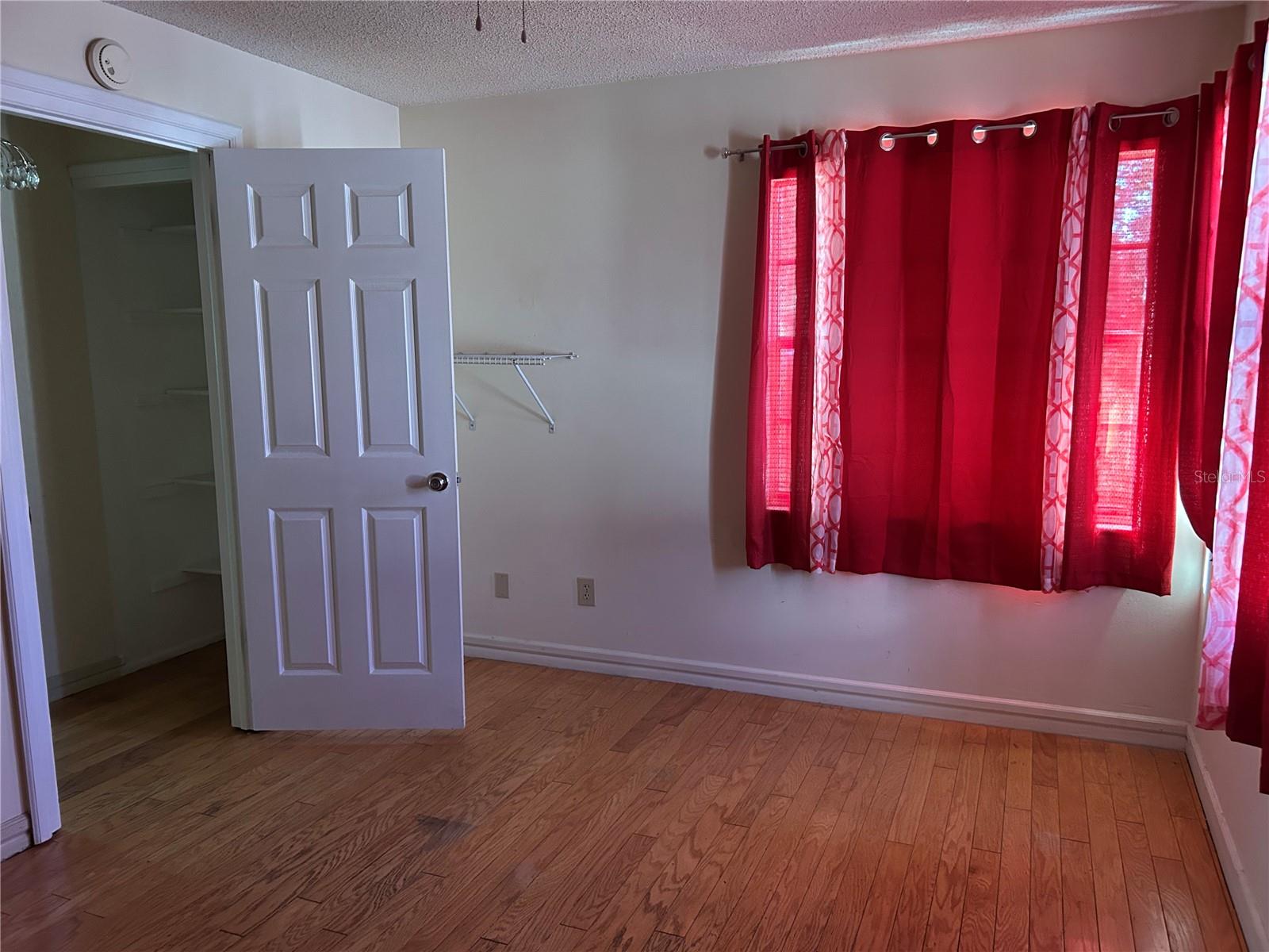 HIGHLAND GROVE - Residential