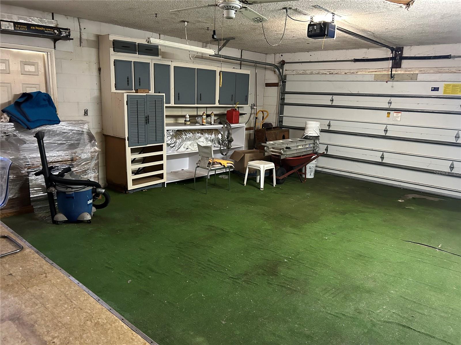 HIGHLAND GROVE - Residential