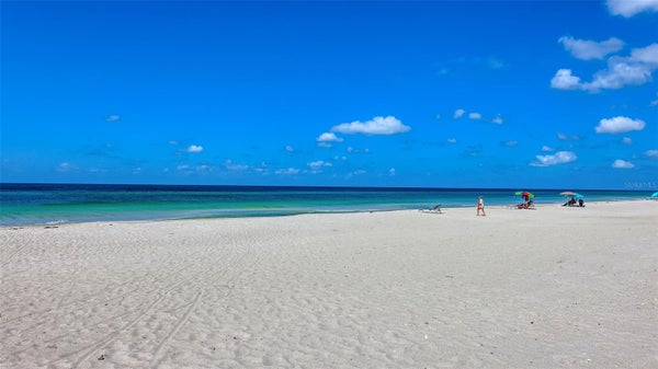 3453 GULF OF MEXICO DR APT 237, LONGBOAT KEY, FL 34228 - Image 747f74fceecc8108df19f5eef2086e39/1085262515