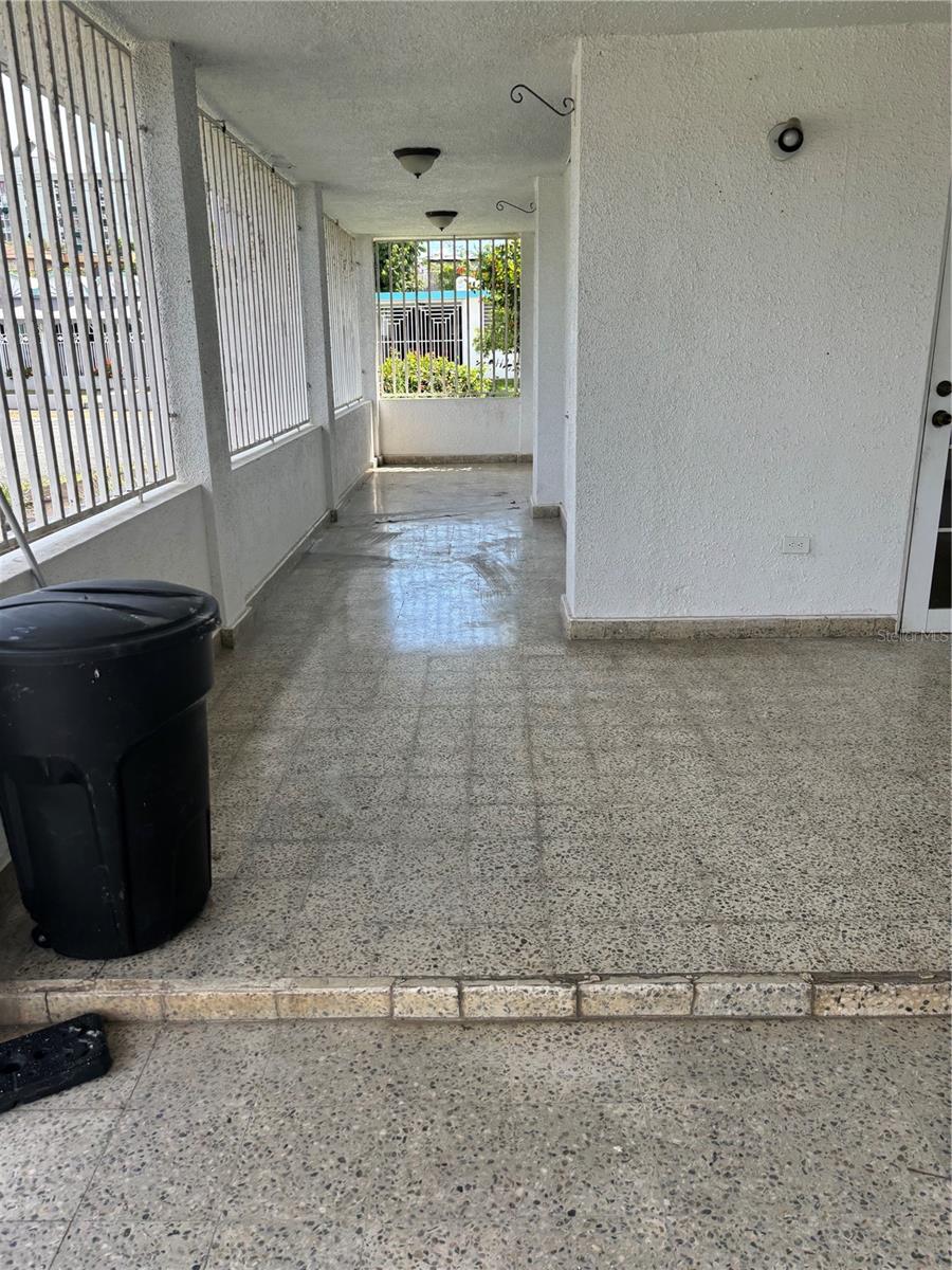 Calle 18 BLOQUE 23