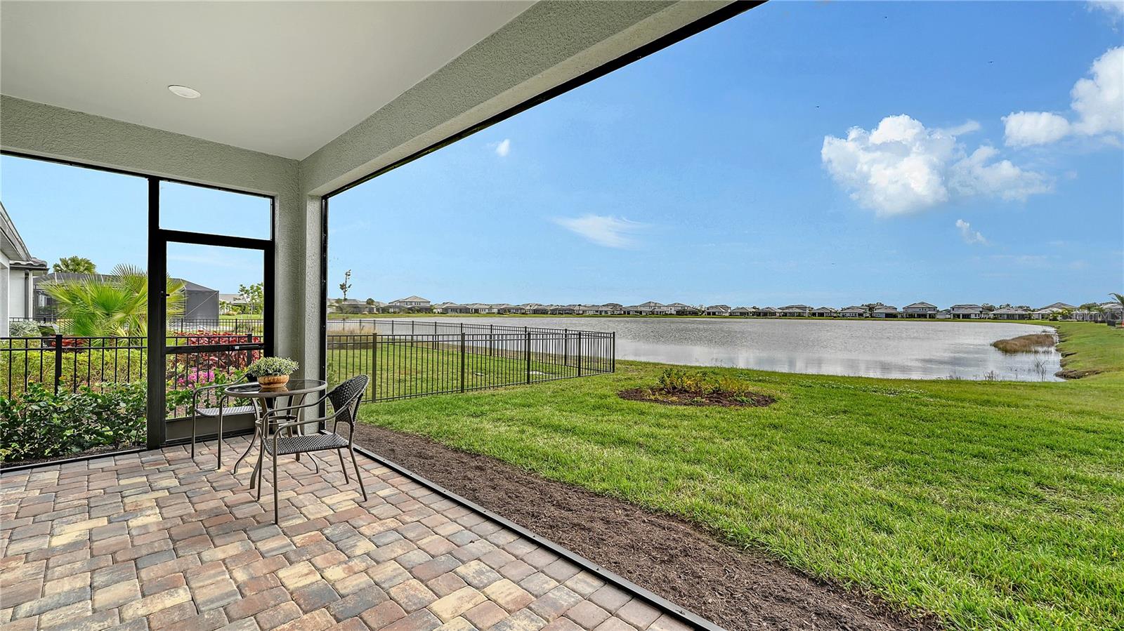 SWEETWATER AT LAKEWOOD RANCH PH I & II - Residential