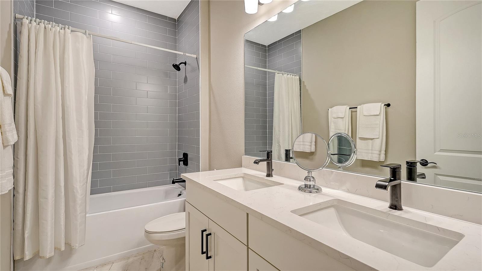 SWEETWATER AT LAKEWOOD RANCH PH I & II - Residential