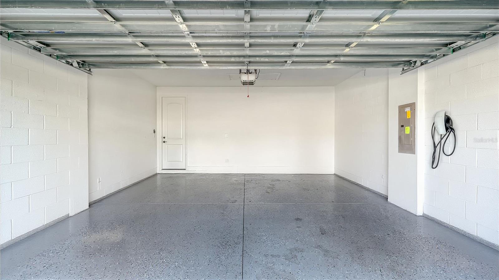 SWEETWATER AT LAKEWOOD RANCH PH I & II - Residential