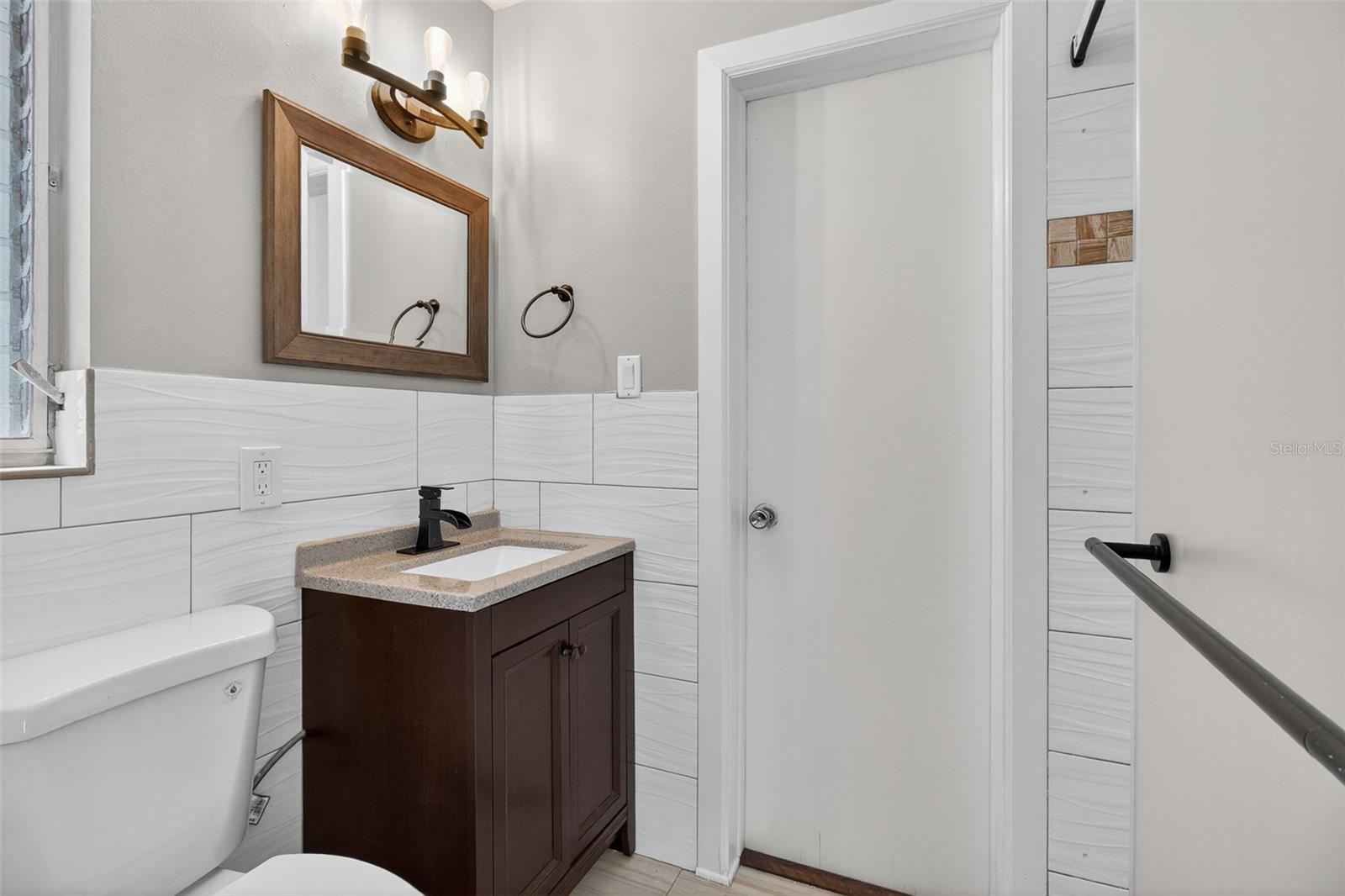 TROPIC HILLS - Residential