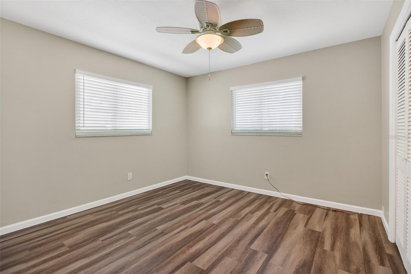 TROPIC HILLS - Residential