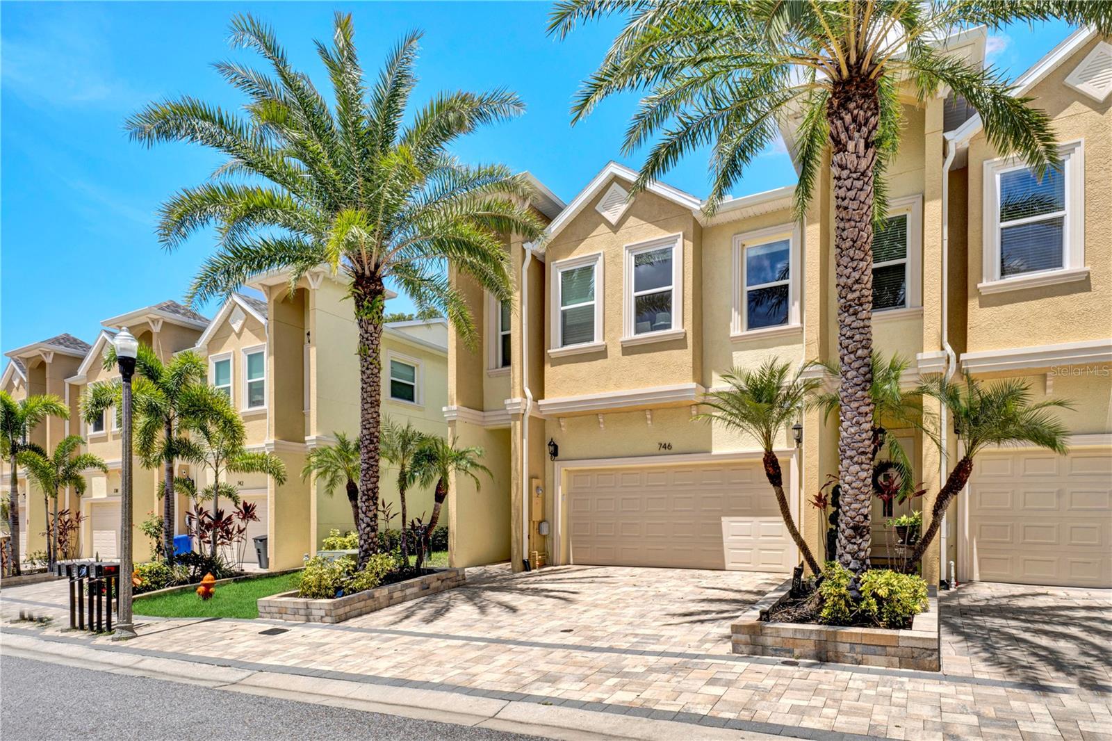 746 GRAND CYPRESS LANE