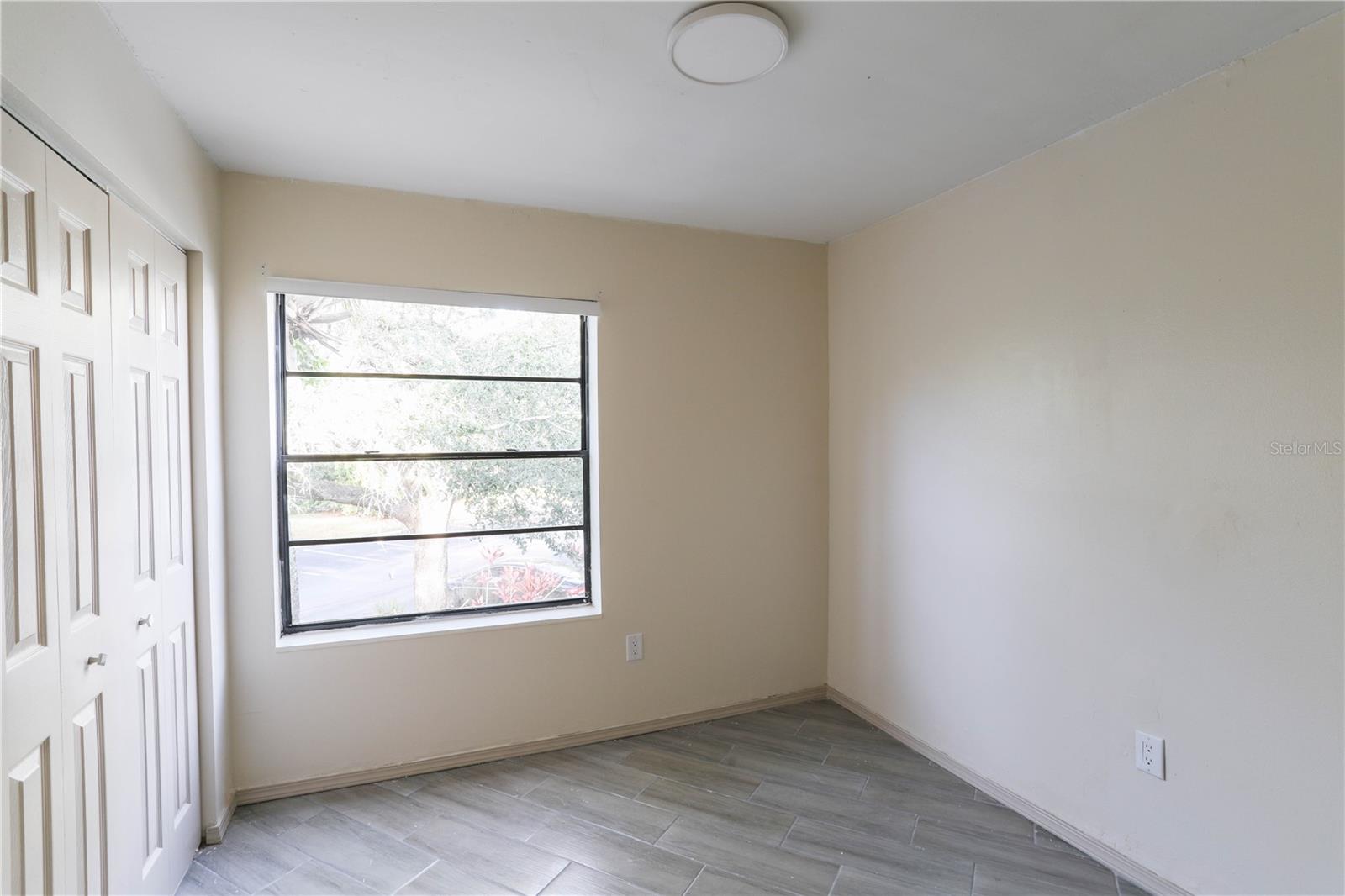 SOUTHPOINTE CONDO - Residential Lease