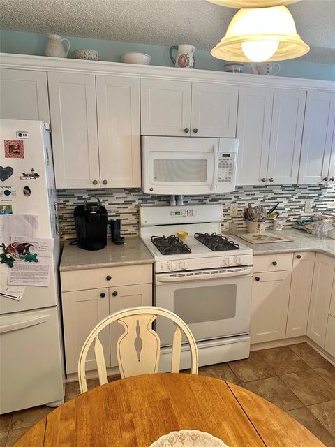 Tiny photo for 17350 SE 77th Sycamore Avenue, The Villages, FL 32162 (MLS # G5112584)