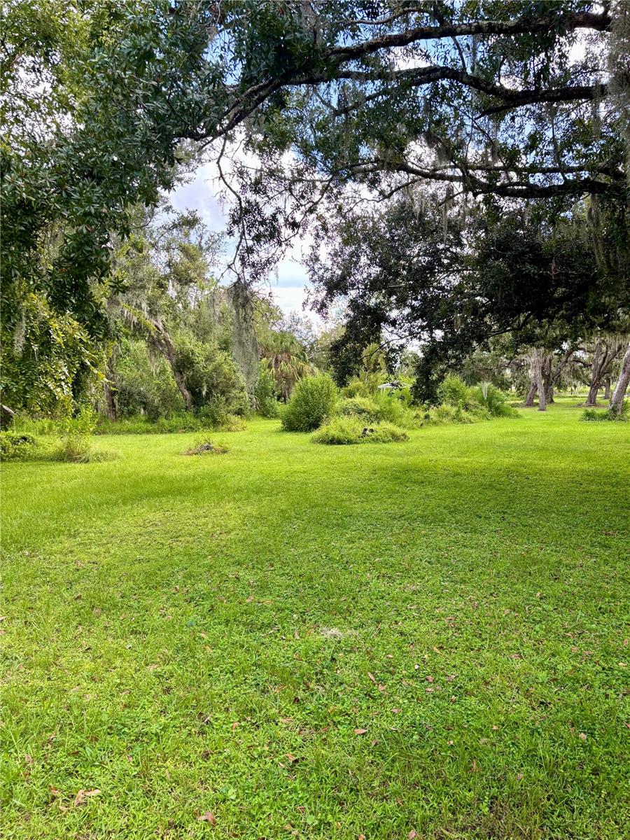 1764; FORT HAMER RD S. OF 301 - Residential