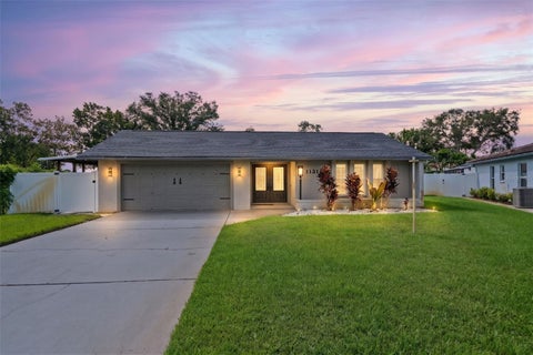 Photo of 11312 Robert Dr, Seminole, FL 33778 (MLS # TB8543788)