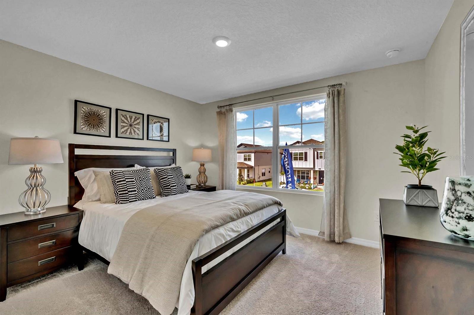 Palms-Ph 5 - Residential