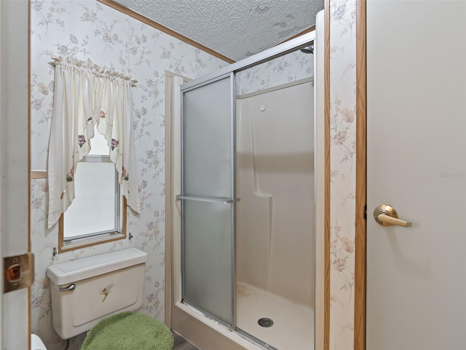 LAKE WEIR HEIGHTS - Residential