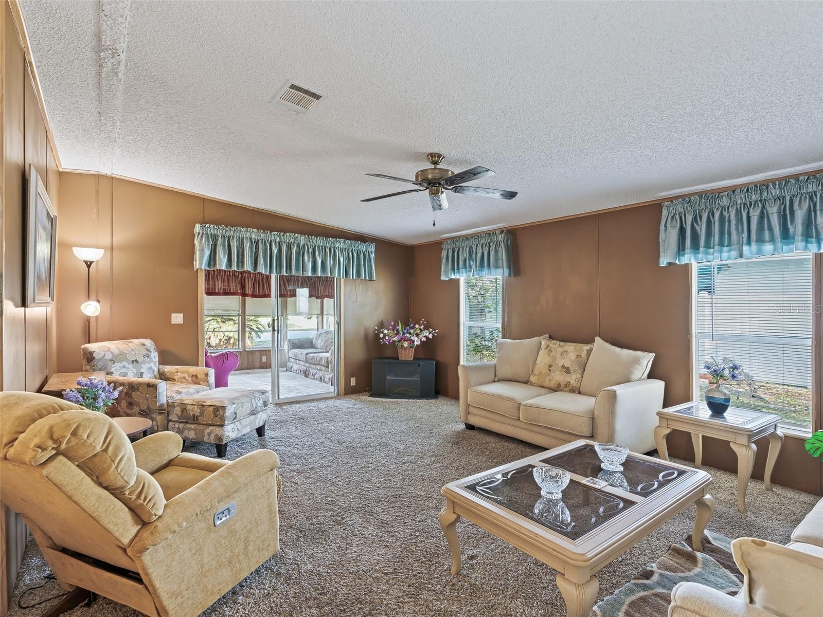 LAKE WEIR HEIGHTS - Residential