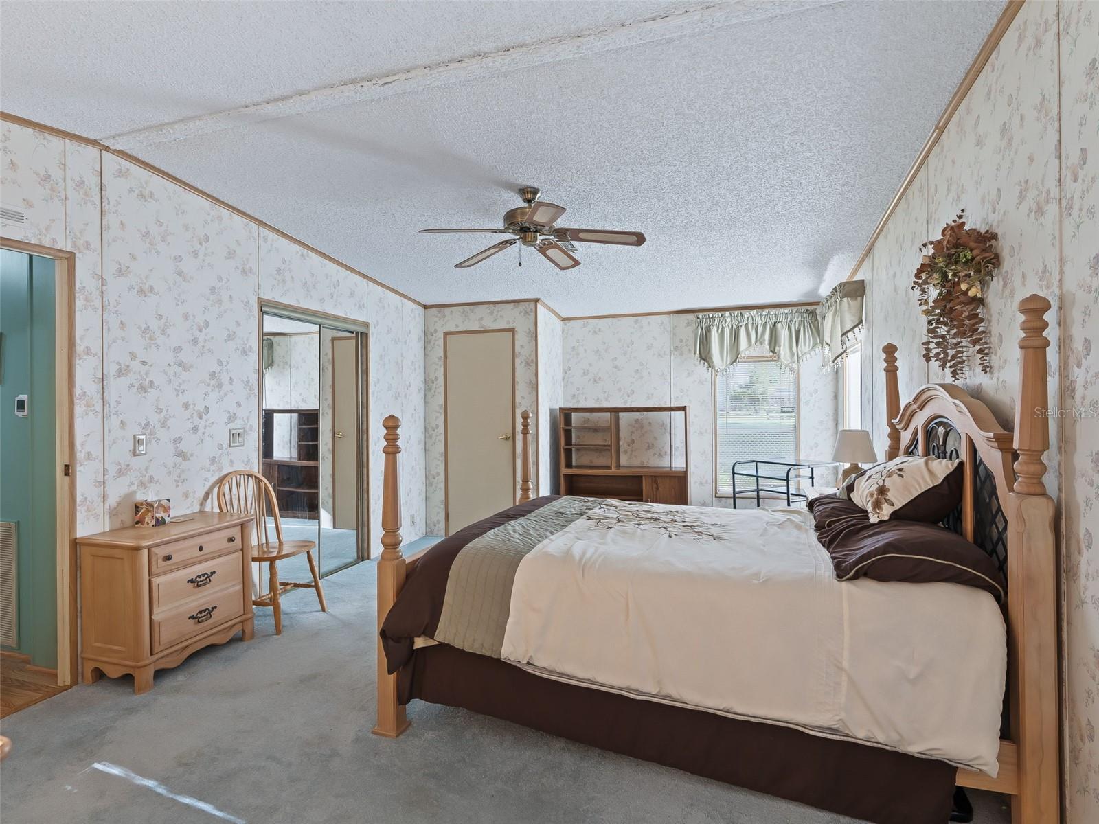 LAKE WEIR HEIGHTS - Residential