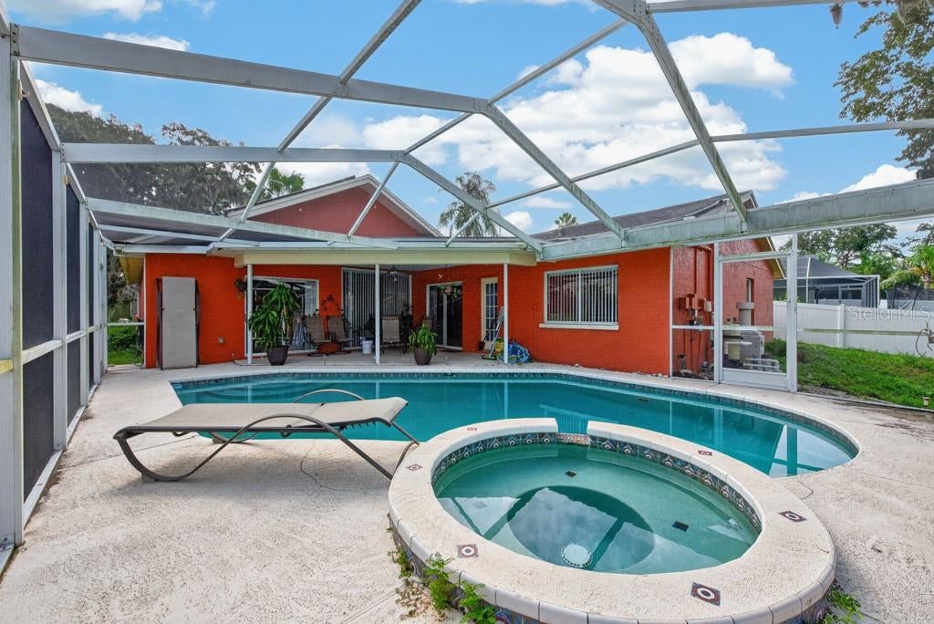 4609 OAK RIVER CIRCLE