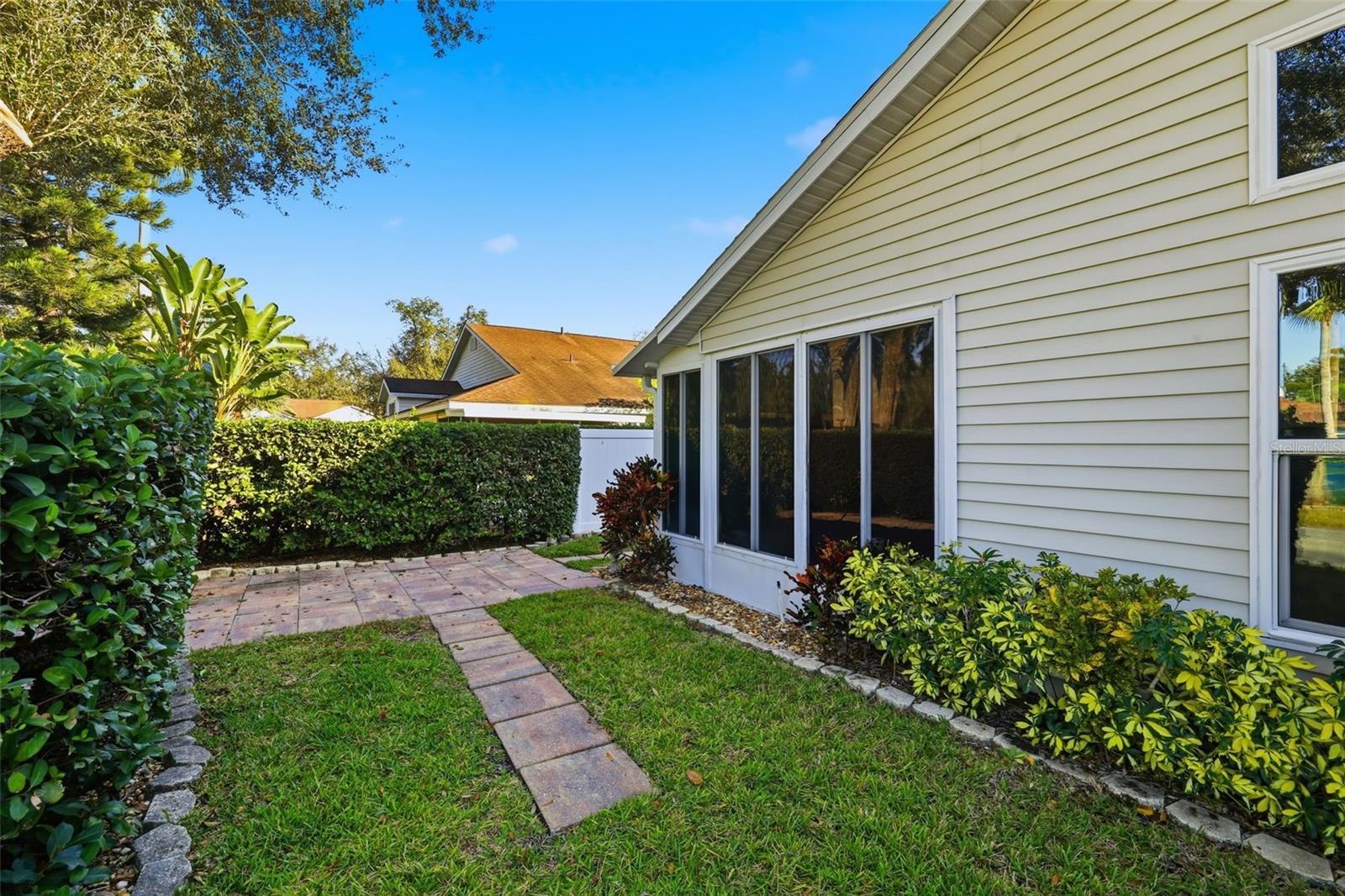 LAKE HERON - Residential