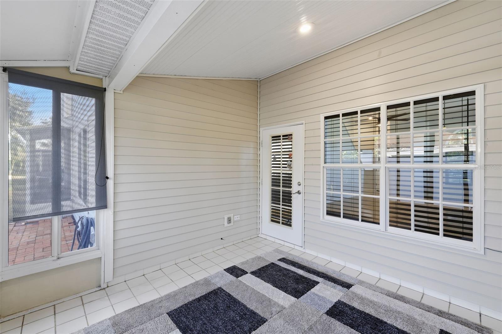 LAKE HERON - Residential