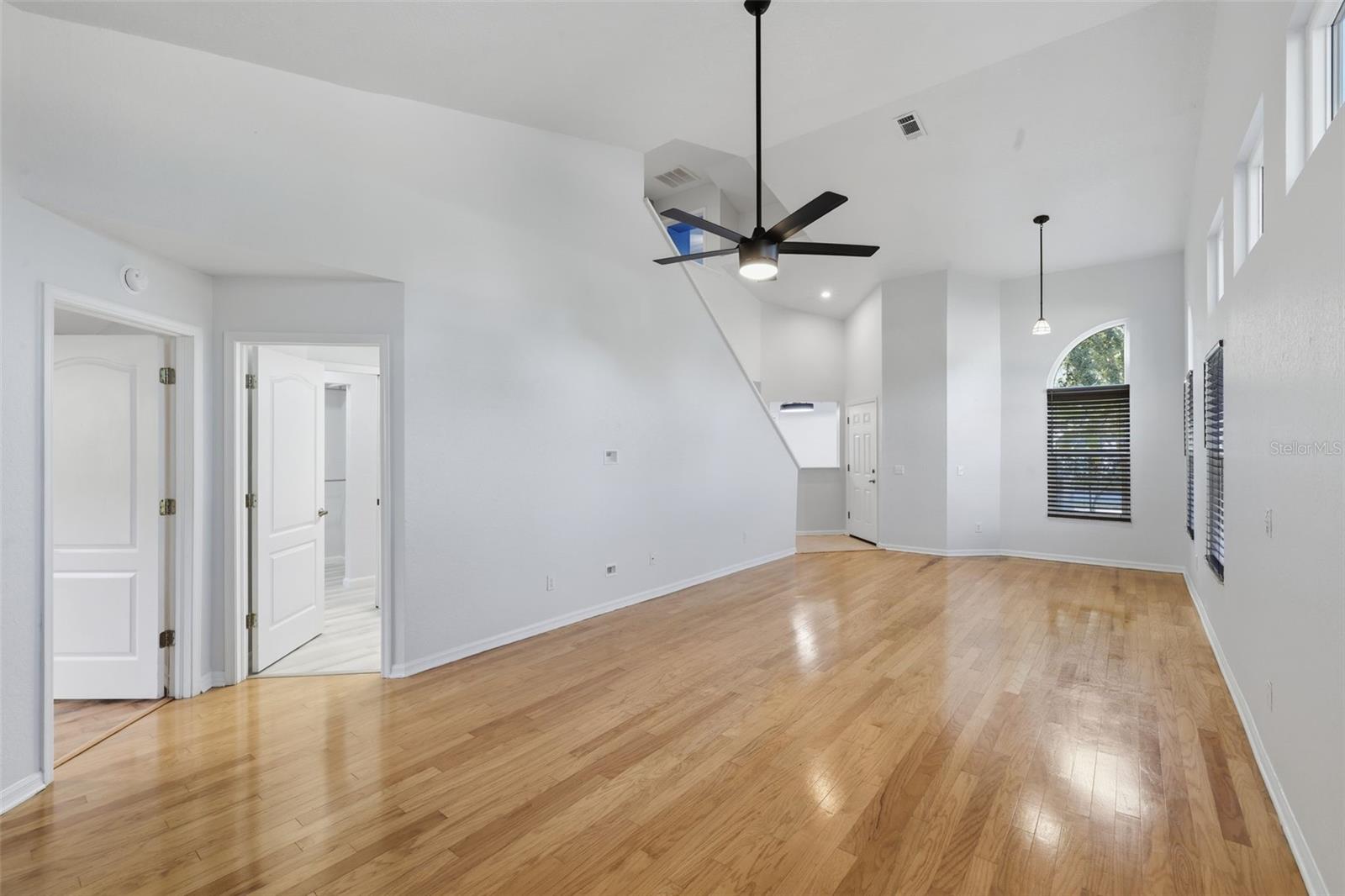 LAKE HERON - Residential