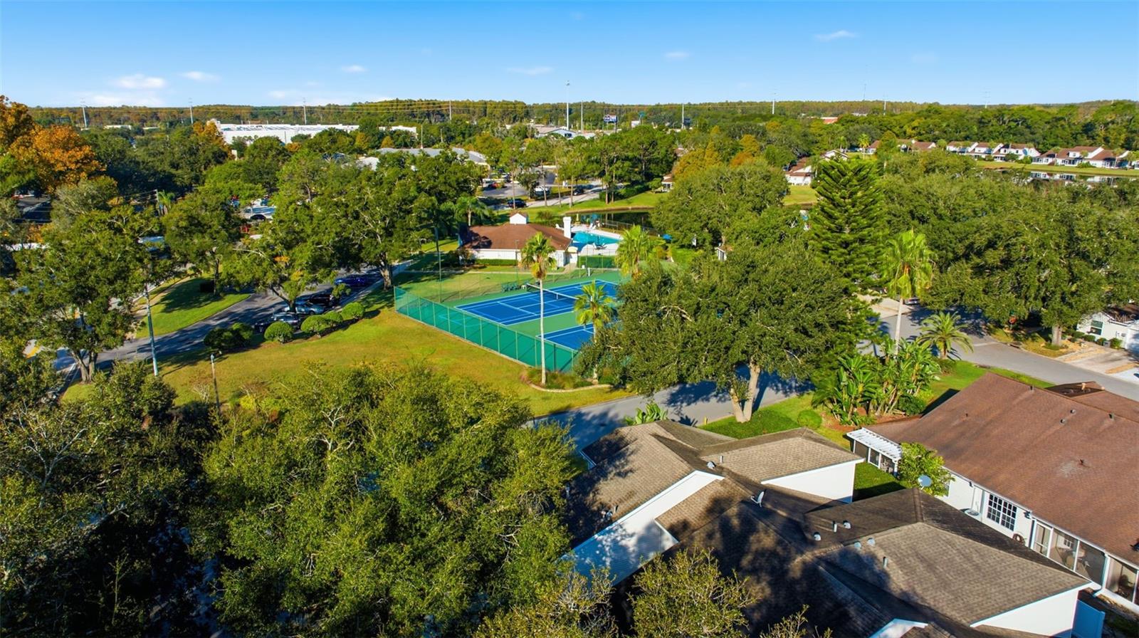 LAKE HERON - Residential